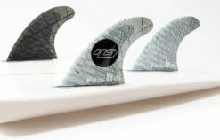 FCS II Haydenshapes PC Carbon Medium Tri Fins